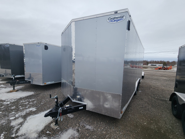 SILVER 2024 CONTINENTAL CARGO VHW8518TA2