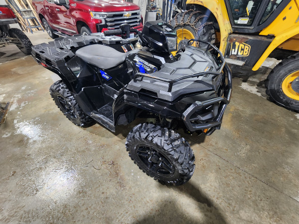 Onyx Black 2022 Polaris Sportsman 570